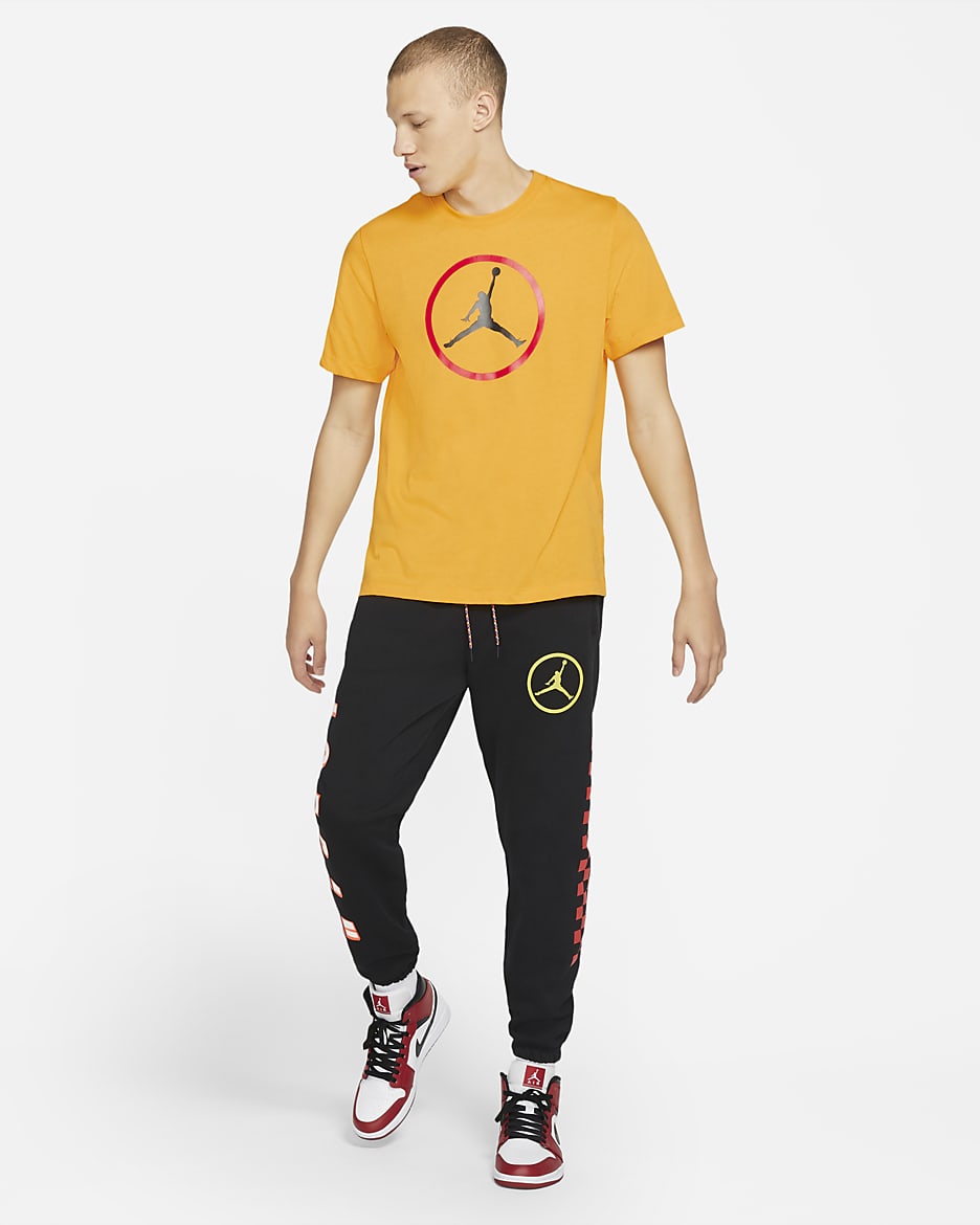 Jordan Sport DNA Men s Short Sleeve T Shirt. Nike